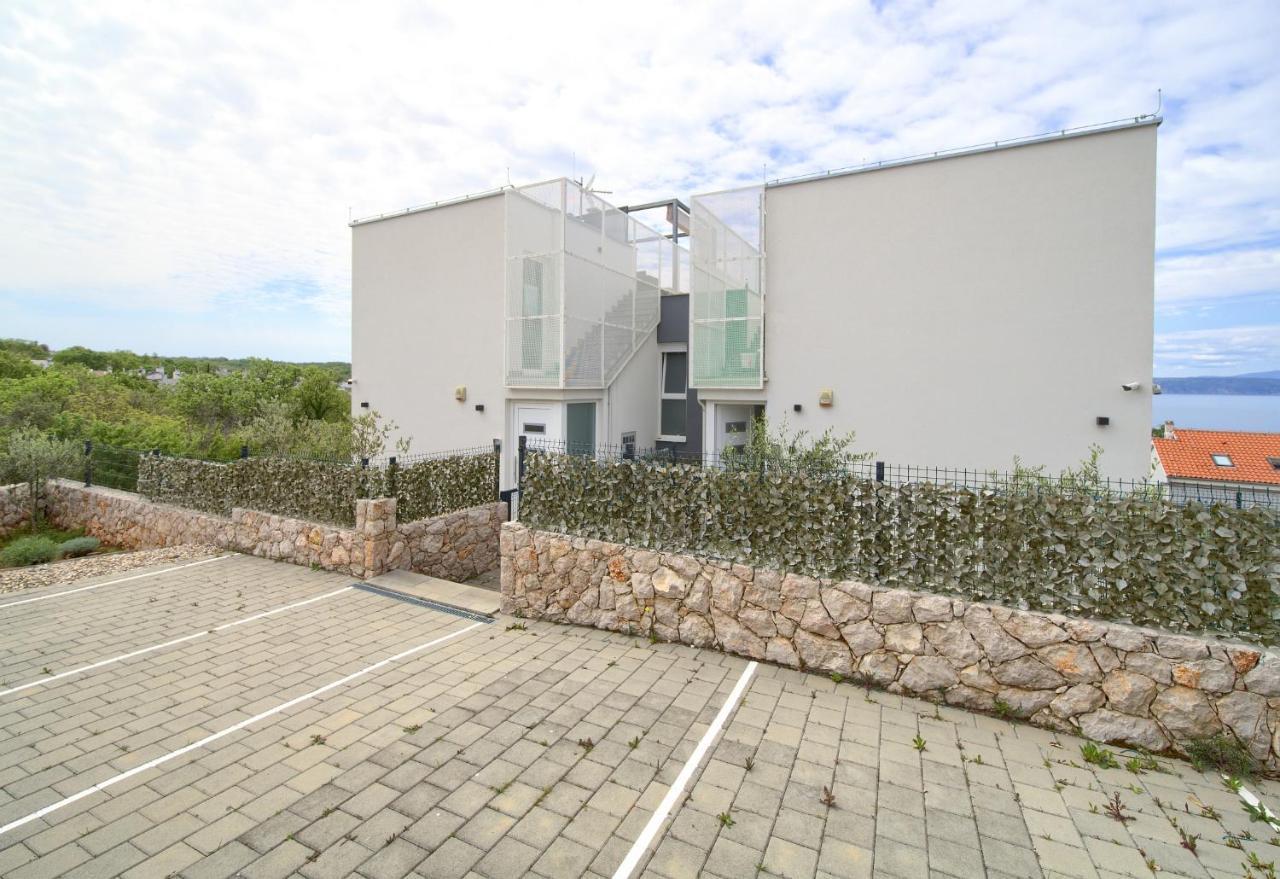 Villa Solis Lacus Modern Apartment - Private Heated Pool - Smart Tv Sky X - Free Parking Njivice Ngoại thất bức ảnh