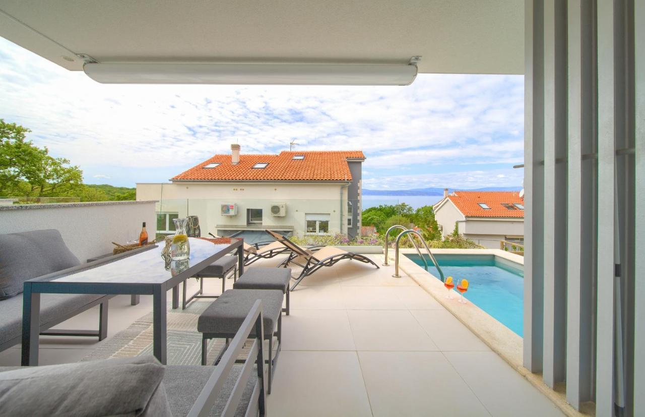 Villa Solis Lacus Modern Apartment - Private Heated Pool - Smart Tv Sky X - Free Parking Njivice Ngoại thất bức ảnh