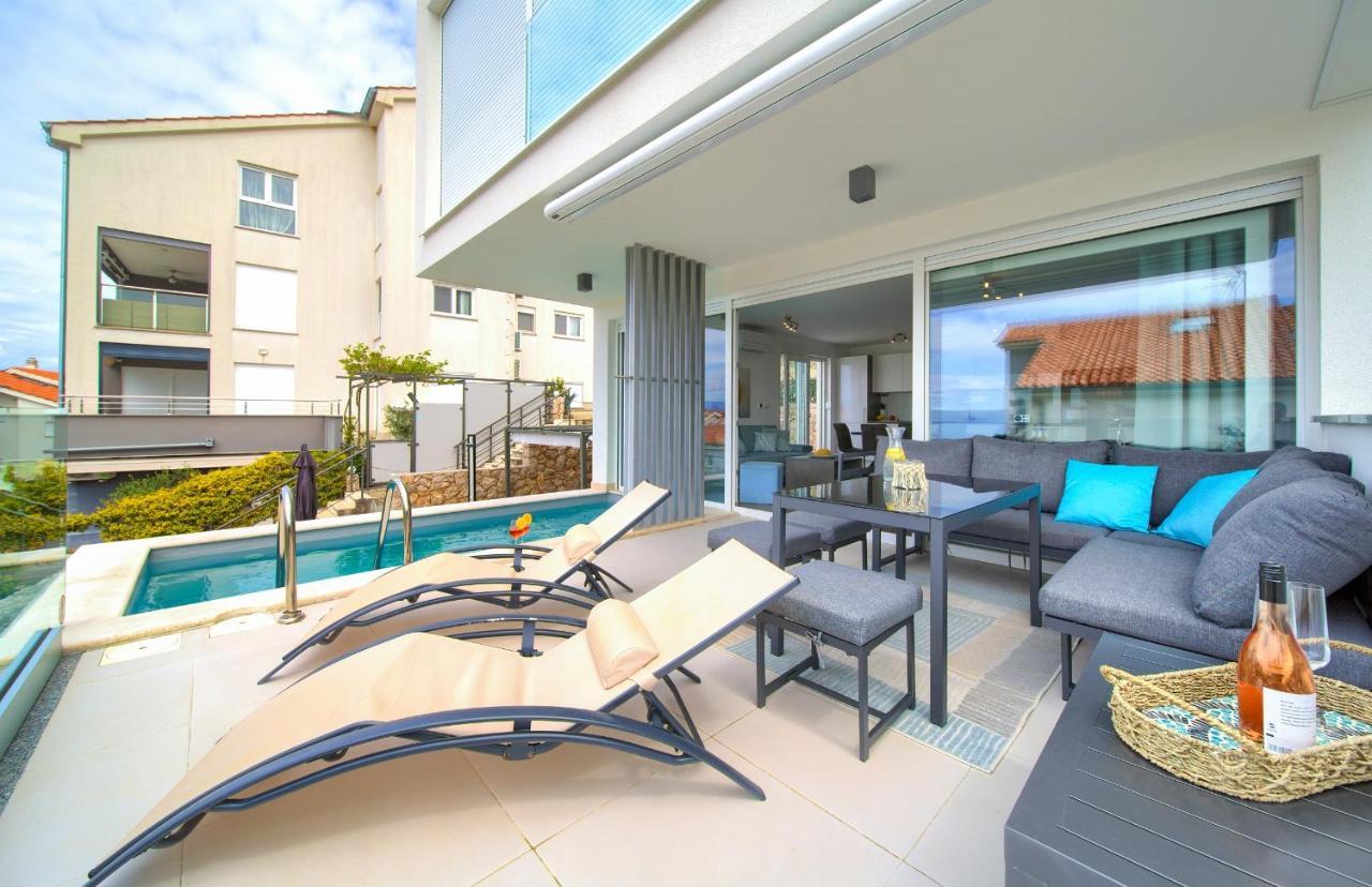 Villa Solis Lacus Modern Apartment - Private Heated Pool - Smart Tv Sky X - Free Parking Njivice Ngoại thất bức ảnh