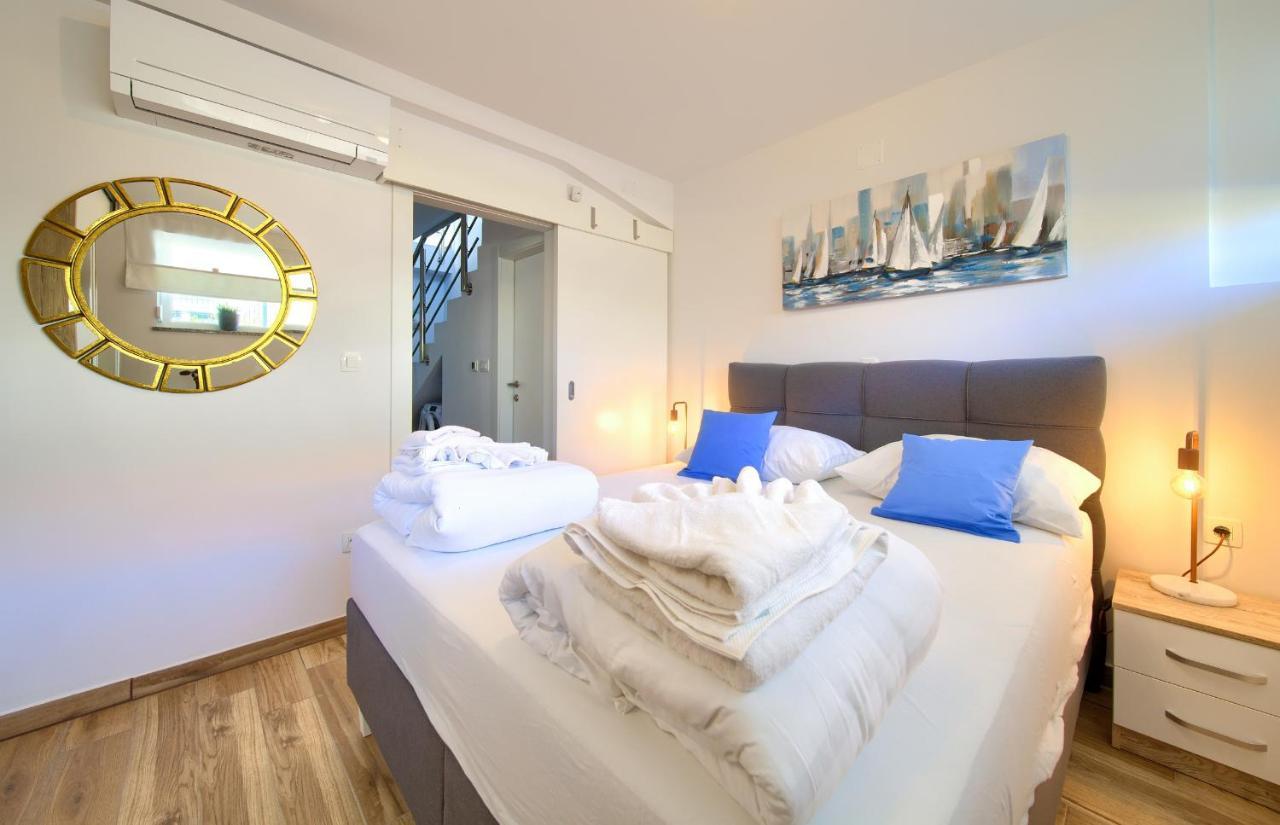 Villa Solis Lacus Modern Apartment - Private Heated Pool - Smart Tv Sky X - Free Parking Njivice Ngoại thất bức ảnh